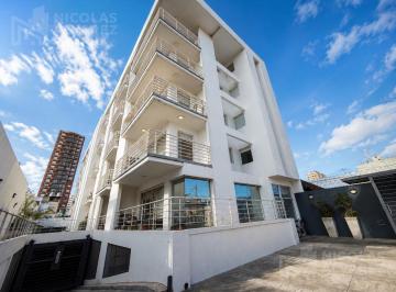 Departamento · 50m² · 2 Ambientes · 1 Cochera · Alquiler - Departamento de Dos Ambientes con Cochera en Ramos Mejia