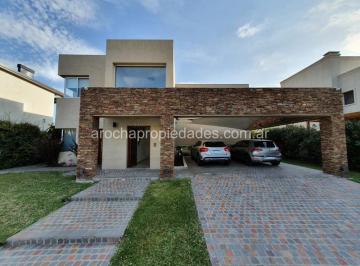 Casa en Venta de 4 ambientes Don Bosco · Casa en Venta Nuevo Quilmes 3 Dorm.