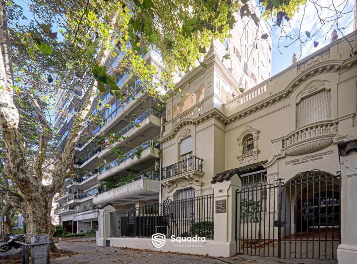 Casa · 600m² · 10 Ambientes · 2 Cocheras