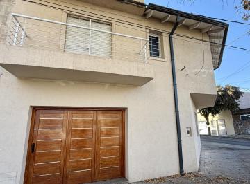 Casa · 99m² · 4 Ambientes · 1 Cochera · Casa Lavalle y Av Pellegrini. Echesortu. Casa 2 Dorm.. Cochera. Apta Crédito