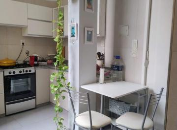 Departamento de 3 ambientes, Recoleta · Departamento Antiguo de 3 Ambientes en Recoleta | Baño y Cocina Reciclados