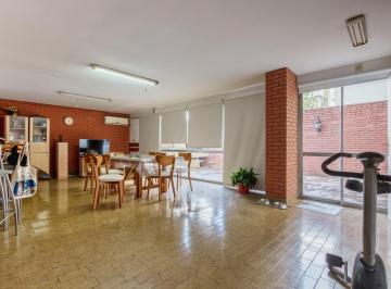 Departamento · 175m² · 5 Ambientes · 1 Cochera · Departamento en Venta Barrio Centro 4 Dorm. Patio Pileta Balcon Luminoso