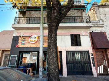 Casa · 183m² · 4 Ambientes · 1 Cochera · Venta Casa 3 Dorm. con Local en Planta Baja Echesortu Rosario