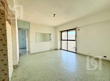 Departamento · 48m² · 3 Ambientes · Departamento de 3 Ambientes en Venta