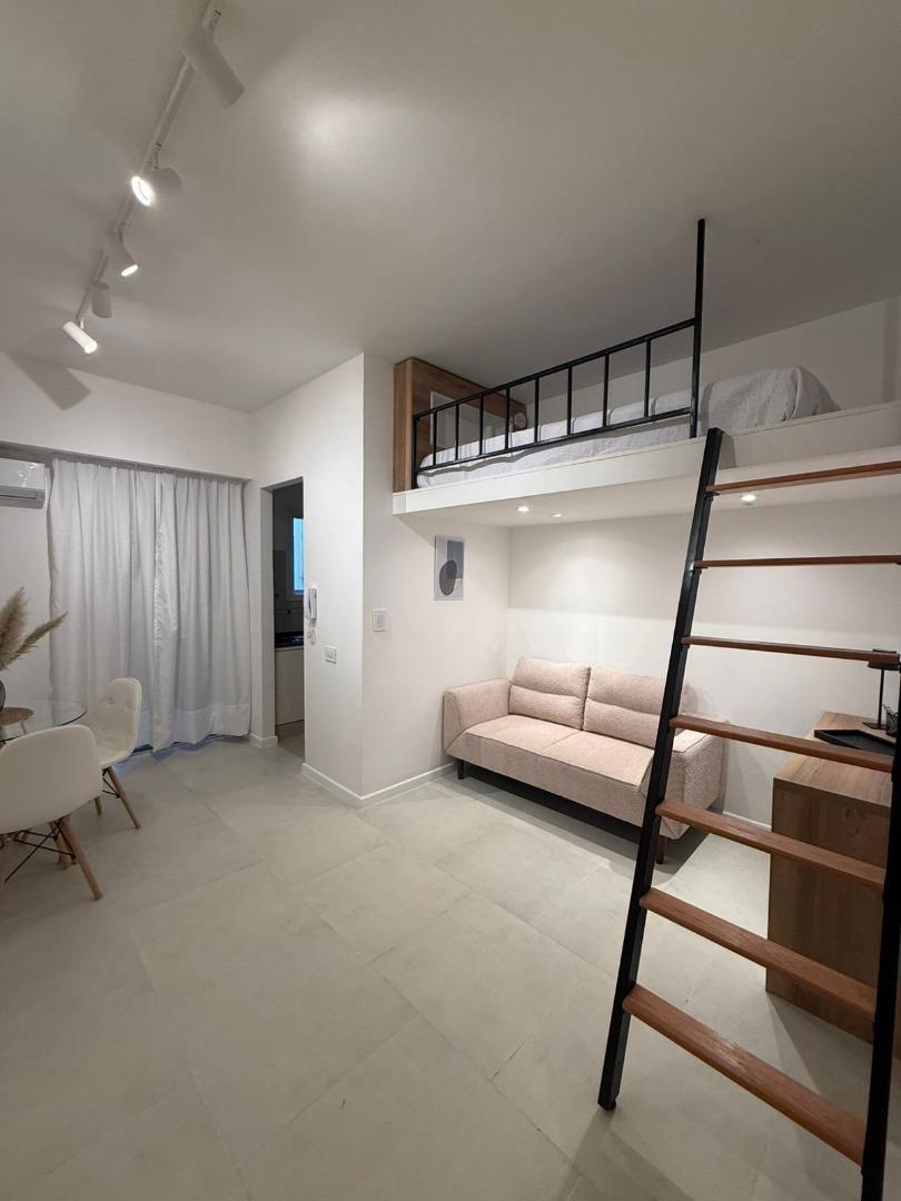 Ideal inversión O primera vivienda en pleno centro. Alte. Brown 1700. 22 m²