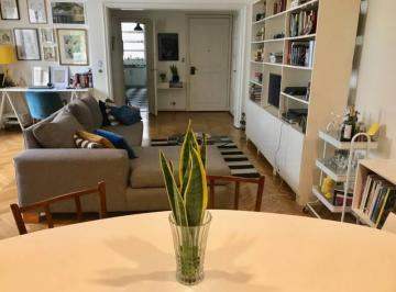 Departamento · 133m² · 4 Ambientes · 1 Cochera · Alquiler en Recoleta - Espectacular 3 Dorm., 2 Baños, Vista a Pulmón Verde! Cochera!