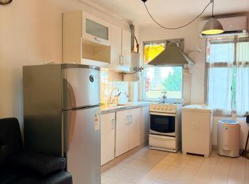 Departamento · 30m² · 2 Ambientes · Departamento 1 Dormitorio en 10 y 71 en Alquiler, La Plata