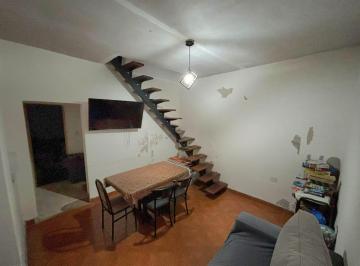 Casa · 83m² · 4 Ambientes · Casa en Matheu