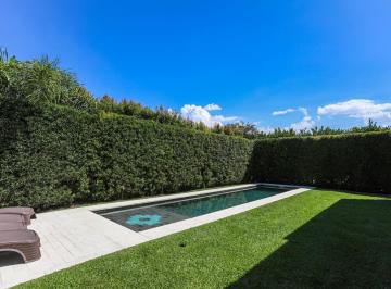 Casa · 135m² · 5 Ambientes · 2 Cocheras · Casa en Venta 5 Ambientes en Las Tipas, Nordelta