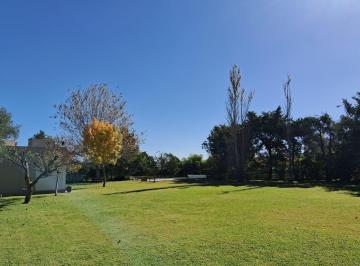 Terreno · 1200m² · 5 Ambientes · 2 Cocheras · Venta Terreno en Puerto Roldán