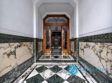 Departamento · 90m² · 4 Ambientes · 1 Cochera · Departamento a Reciclar con Cochera y Baulera