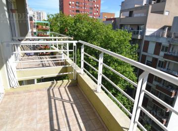 Departamento · 43m² · 2 Ambientes · Venta Departamento 2 Ambientes con Balcón Al Frente Urquiza