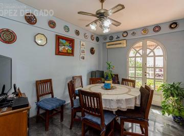 Casa · 172m² · 4 Ambientes · 2 Cocheras · Duplex con Parque y Garage en Villa Devoto