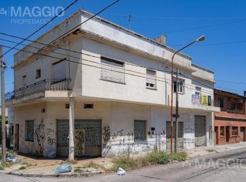 Local comercial · 79m² · Venta Local Ramos Mejia Sur