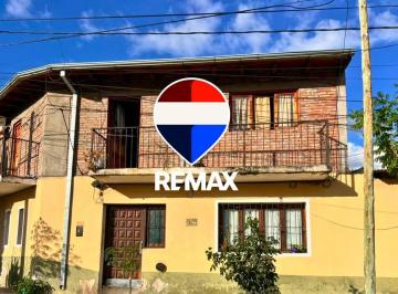 Casa · 100m² · 5 Ambientes · 1 Cochera · Casa Venta 3 Dorm. Av Bolivia Zona Norte