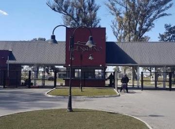 Terreno · 600m² · Venta Lote Al Agua en El Barrio El Ensueño