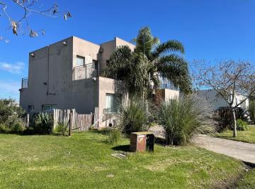 Casa · 150m² · 4 Ambientes · 3 Cocheras · Venta | Casa a La Laguna | Santa Isabel 1