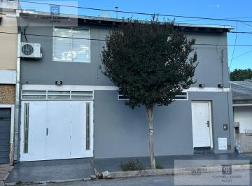 Casa · 152m² · 5 Ambientes · 1 Cochera · Venta Casa 3 Dorm Barrio San Fernando