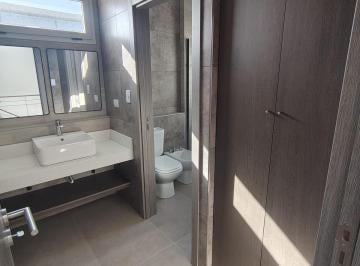 Casa · 164m² · 4 Ambientes · 2 Cocheras · Casa a Estrenar en Venta Castaños Nordelta