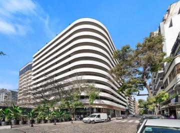 Departamento · 67m² · 2 Ambientes · 1 Cochera · Departamento 2 Ambientes de Categoria Piso 13 en Torre Deco Armani en Recoleta