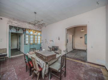 PH · 86m² · 4 Ambientes · Venta Casa a Reciclar Lote 525 m Ituzaingo