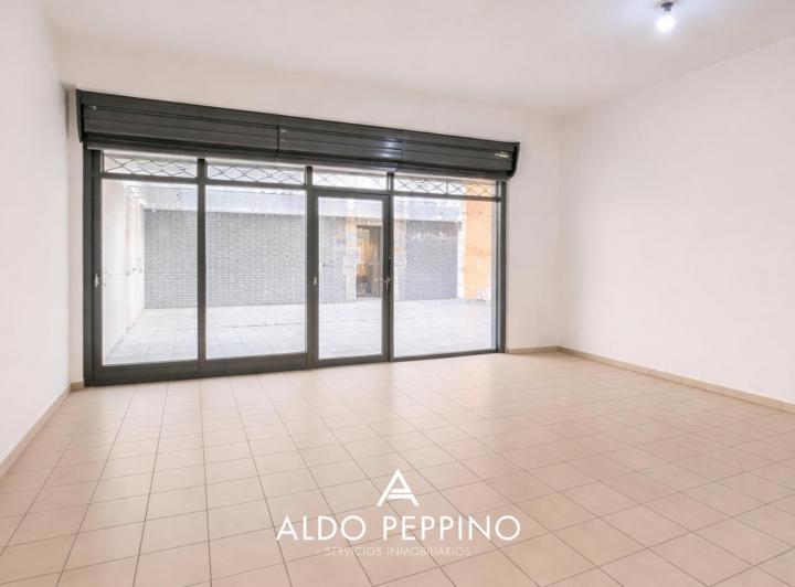 Local comercial · 90m²