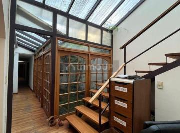 Casa de 8 ambientes, Ciudad de Mendoza · Vendo Casa Barrio Bombal