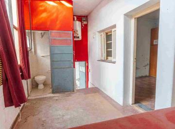 PH · 47m² · 3 Ambientes · PH en Venta a Reciclar Centro de Rosario