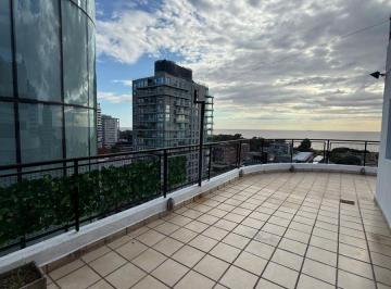 Departamento de 3 ambientes, Vicente López · Excelente Semipiso de Tres Ambientes en Piso 13 Tipo Penthouse Sobre Av del Libertador