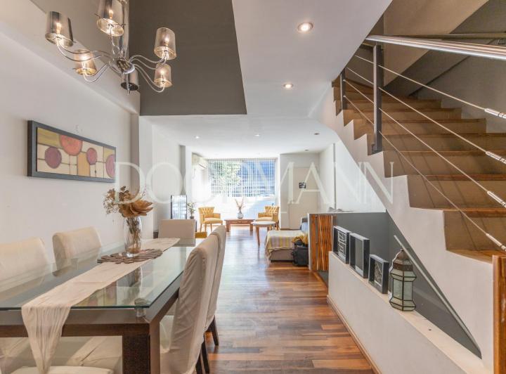 Casa · 225m² · 5 Ambientes · 3 Cocheras