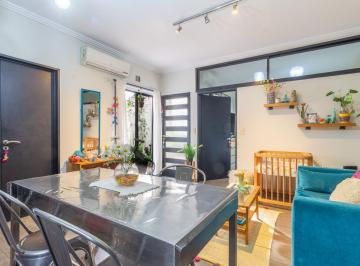 PH · 33m² · 2 Ambientes · PH 2 Amb con Patio Pb Impecable