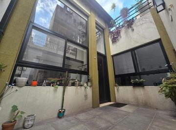 PH · 110m² · 4 Ambientes · PH de 4 Ambientes C/ 2 Baños Patio y Terraza C/parrilla