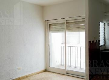 Departamento · 42m² · 2 Ambientes · 2 Ambientes en Olivos / Balcón Contrafrente