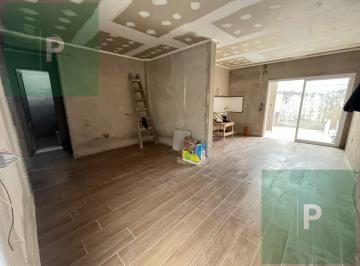 PH · 71m² · 4 Ambientes · PH Al Frente en Venta de 2 Dorm. a Estrenar