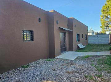 Casa · 150m² · 4 Ambientes · Casa en Venta Zona B° Aldea Suiza Zárate