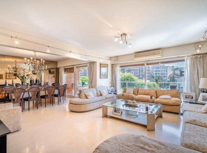 Departamento · 160m² · 5 Ambientes · 1 Cochera