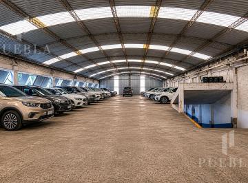 Local comercial · 1326m² · 80 Cocheras · Edificio Comercial en Quilmes