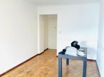 Departamento · 66m² · 4 Ambientes · Venta de Departamento 4 Ambientes en Recoleta