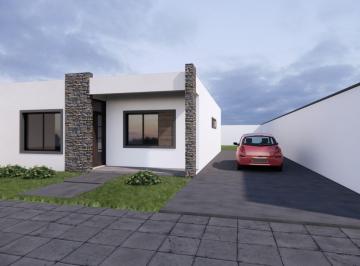 Casa · 98m² · 3 Ambientes · 1 Cochera · Venta Casa en Construcción
