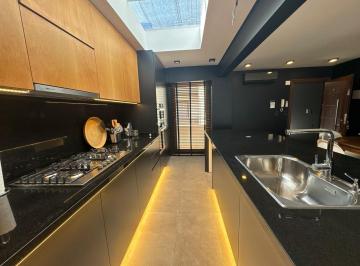 Departamento · 80m² · 3 Ambientes · 1 Cochera · Venta! Lujoso Piso de 3 Amb Amueblado! Haedo Sur