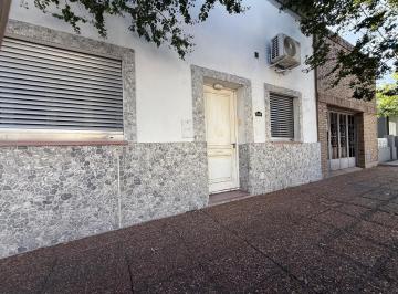 Casa · 519m² · 2 Dormitorios · 3 Cocheras · Casa en Barrio Central Córdoba