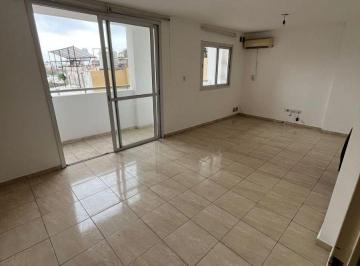 Departamento de 3 ambientes, Córdoba · Depto de Dos Dorm. con Balcon en Alquiler! Av Patria 343, Expensas Bajas!