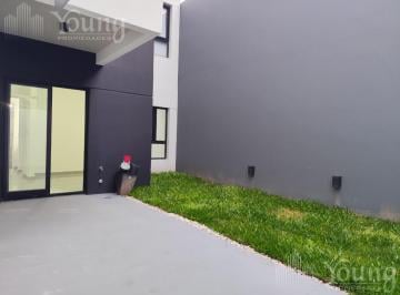 Departamento · 60m² · 3 Ambientes · Departamento 3 Ambientes con Patio en Venta Centro de Wilde