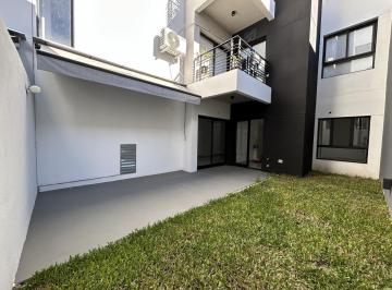 Departamento · 60m² · 3 Ambientes · Departamento 3 Ambientes con Patio en Venta Centro de Wilde