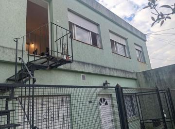 PH de 3 ambientes, Morón · PH de 70 m² con 2 Dorm. en Alquiler en Haedo