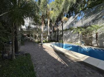 Casa · 400m² · 4 Ambientes · 3 Cocheras · Venta - Permuta Casa 4 Amb en Ramos Mejia