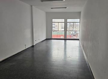 Oficina comercial · 44m² · 1 Ambiente · Alquiler de Oficina en Once