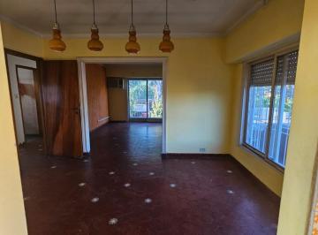 Casa · 90m² · 3 Ambientes · Salcedo 1340 - Casa 3 Ambientes en Alquiler!