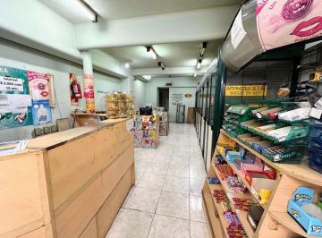 Local comercial · 94m² · Venta Local con Sótano - Balvanera - ¡Oportunidad!