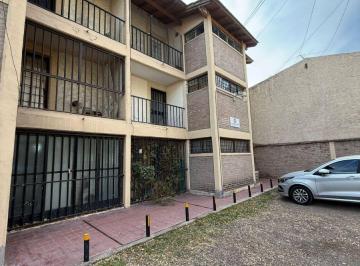 Departamento de 5 ambientes, Godoy Cruz · Dpto en Venta - 3 Hab. - Balcón - Apto Crédito - a 5 Cuadras de Plaza de Godoy Cruz